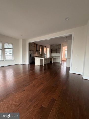 22992 BROOKSBANK SQ, Brambleton, VA 20148