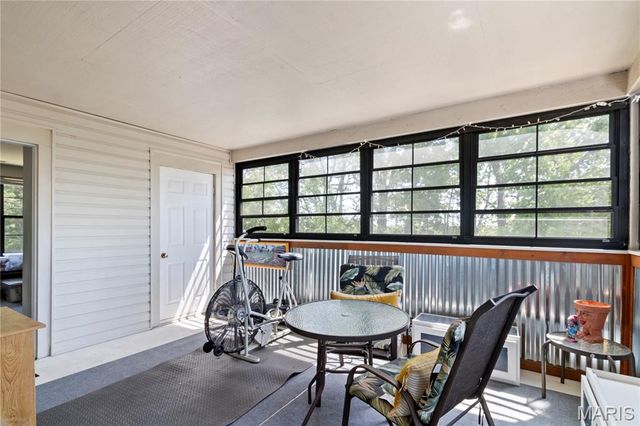 9714 Raintree Village Drive 3F, Hillsboro, MO 63050