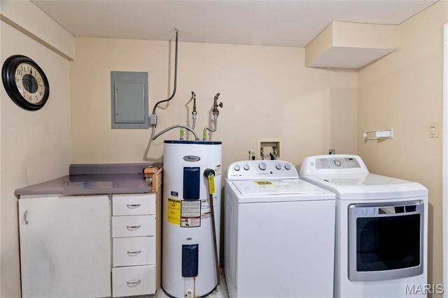 9714 Raintree Village Drive 3F, Hillsboro, MO 63050