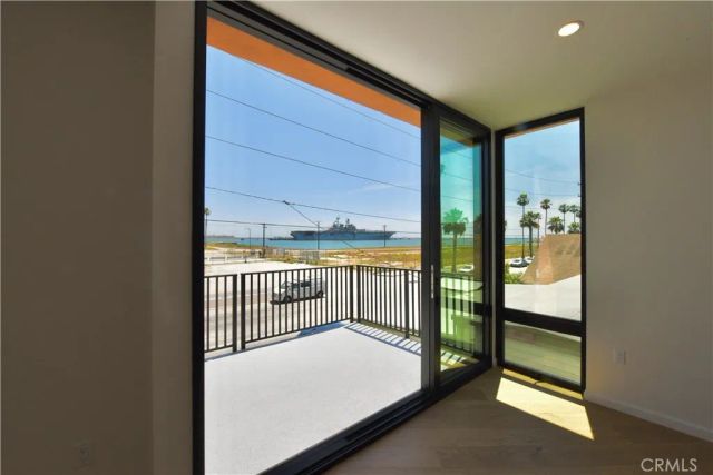 243 Seal Beach Blvd, Seal Beach, CA 90740