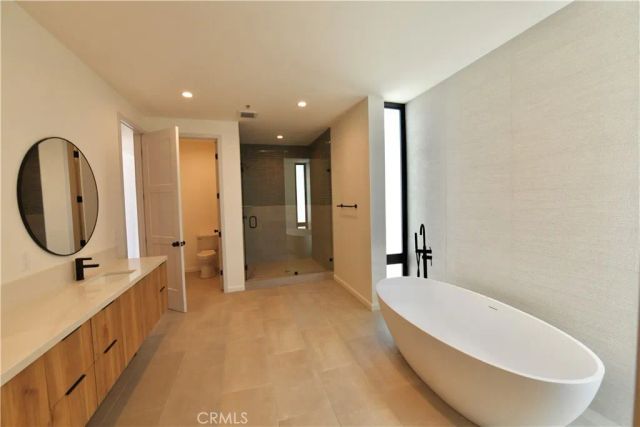 243 Seal Beach Blvd, Seal Beach, CA 90740