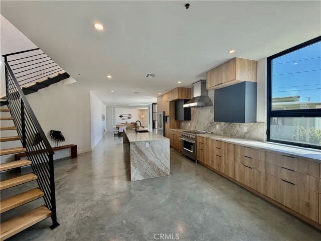 243 Seal Beach Blvd, Seal Beach, CA 90740
