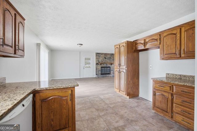 5071 Hubert Drive, Powder Springs, GA 30127