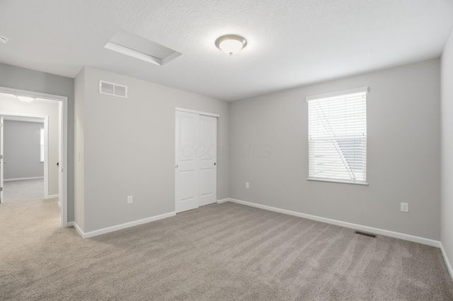 4332 Ahwick Green, 42, Hilliard, OH 43026