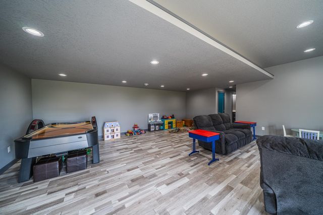 27196 Co Hwy 21, Detroit Lakes, MN 56501