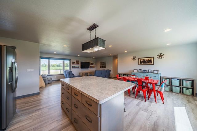 27196 Co Hwy 21, Detroit Lakes, MN 56501