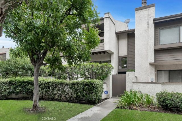 21500 Califa Street 159, Woodland Hills, CA 91367