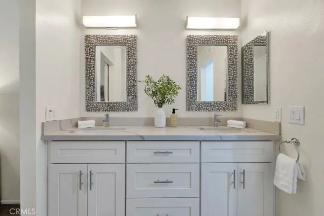 21500 Califa Street 159, Woodland Hills, CA 91367