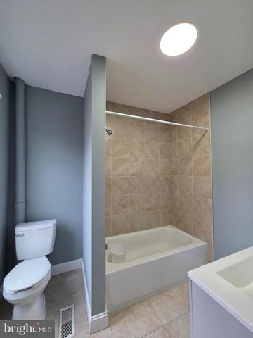 614 S 10TH ST, Reading, PA 19602