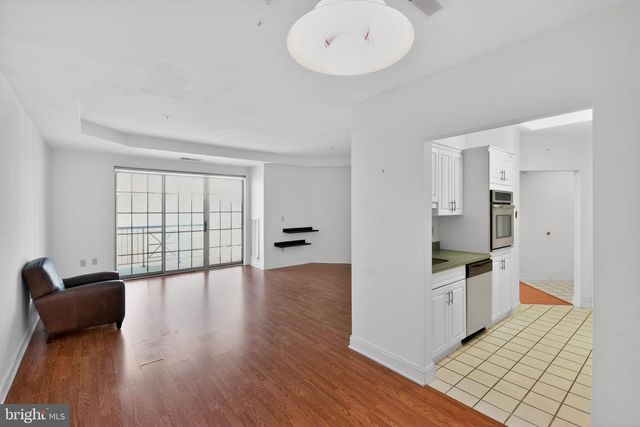 2401 WINDROW DR, Princeton, NJ 08540