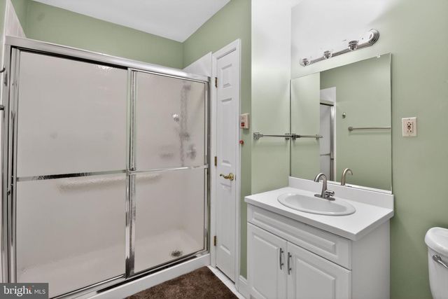 2401 WINDROW DR, Princeton, NJ 08540