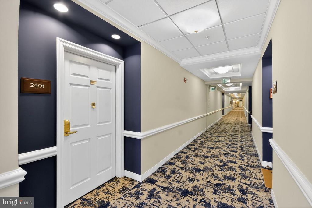 2401 WINDROW DR, Princeton, NJ 08540