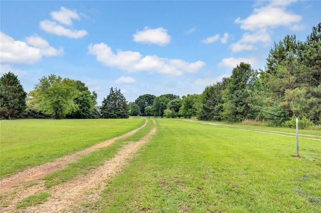 293 Snapping Shoals Road, Mcdonough, GA 30252