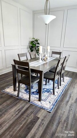 1990 Talbot Lane, Hickory, NC 28602