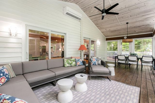 6010 Migiel Lane, Sawyer, MI 49125