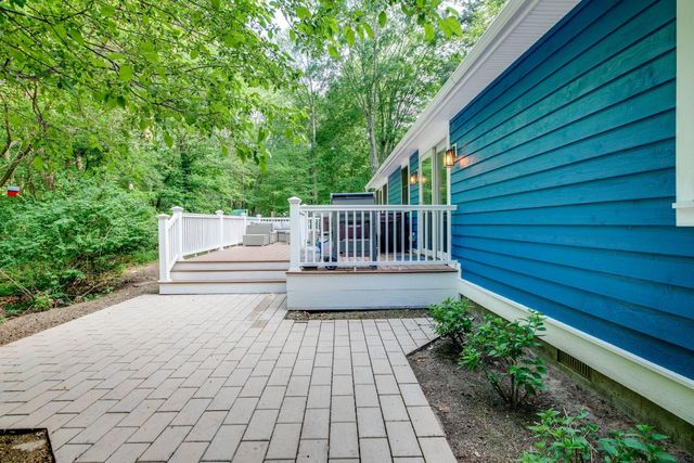 6010 Migiel Lane, Sawyer, MI 49125