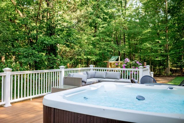 6010 Migiel Lane, Sawyer, MI 49125