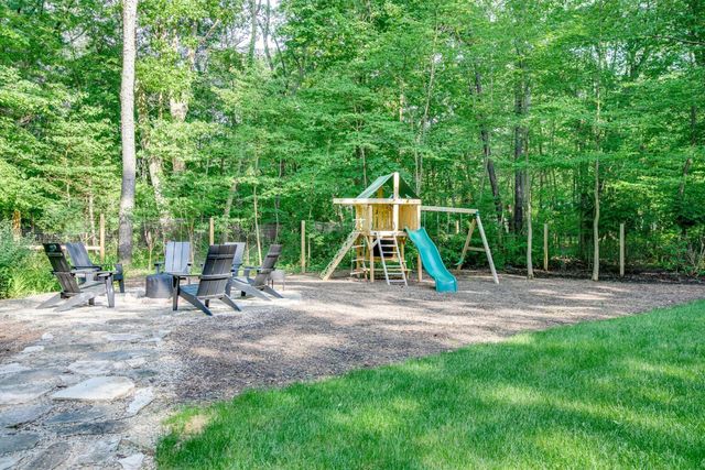 6010 Migiel Lane, Sawyer, MI 49125