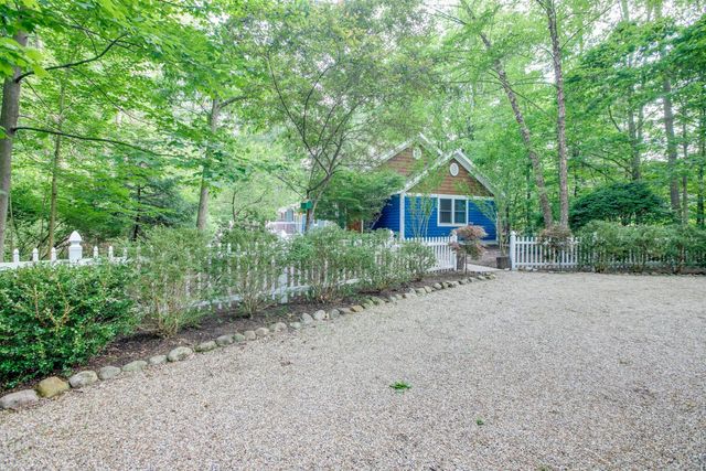 6010 Migiel Lane, Sawyer, MI 49125