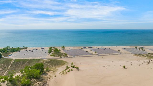 6010 Migiel Lane, Sawyer, MI 49125