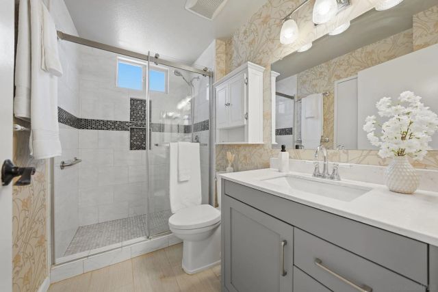 10741 Esmeraldas dr, San Diego, CA 92124