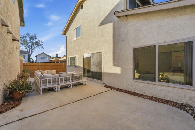 10741 Esmeraldas dr, San Diego, CA 92124