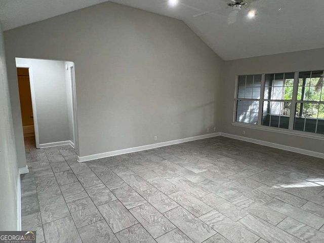 307 Old Mill Drive, St. Marys, GA 31558