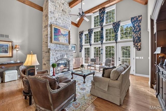 731 Bordeaux Circle, St Albans, MO 63073