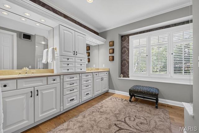 731 Bordeaux Circle, St Albans, MO 63073