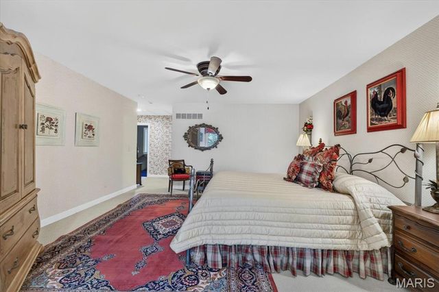 731 Bordeaux Circle, St Albans, MO 63073