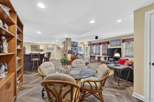731 Bordeaux Circle, St Albans, MO 63073