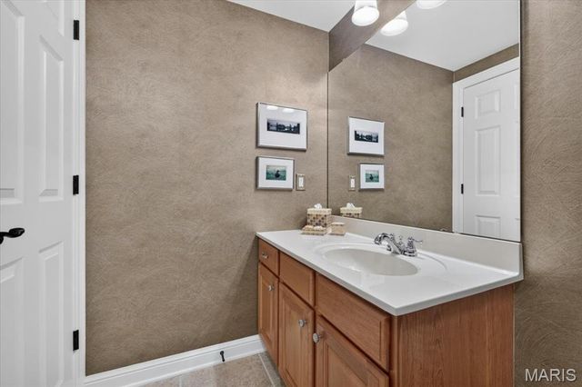 731 Bordeaux Circle, St Albans, MO 63073