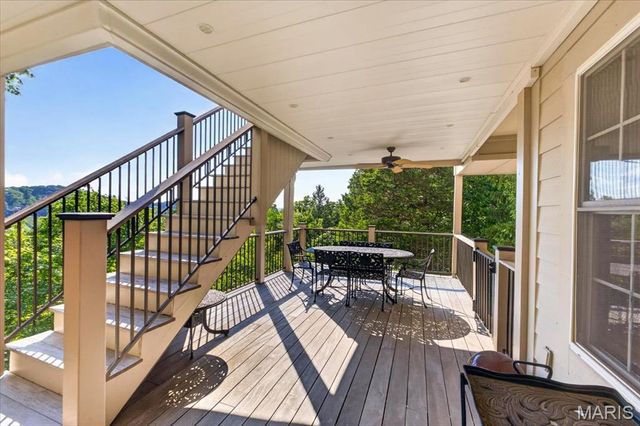 731 Bordeaux Circle, St Albans, MO 63073