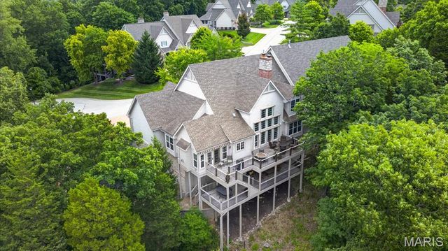 731 Bordeaux Circle, St Albans, MO 63073