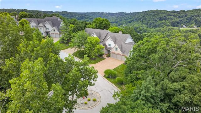 731 Bordeaux Circle, St Albans, MO 63073