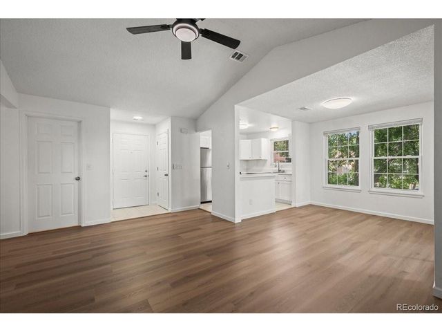 10910 W Florida Ave 523, Lakewood, CO 80232
