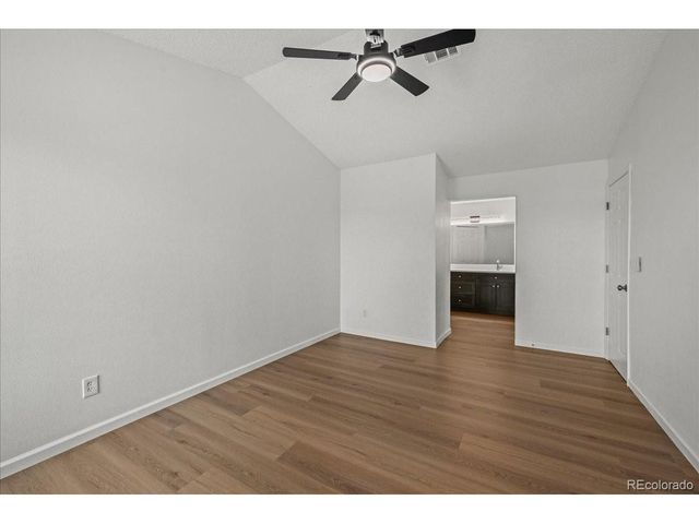 10910 W Florida Ave 523, Lakewood, CO 80232