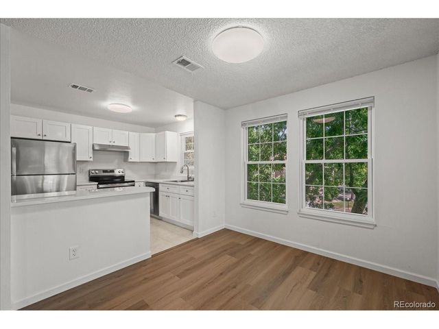 10910 W Florida Ave 523, Lakewood, CO 80232