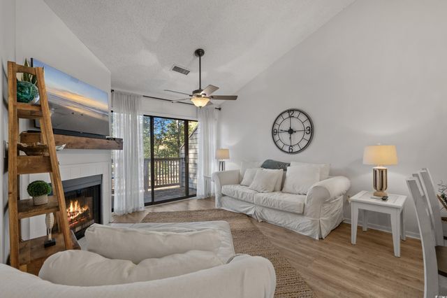 305 Myrtlewood Ct Apt 18G, Myrtle Beach, SC 29572