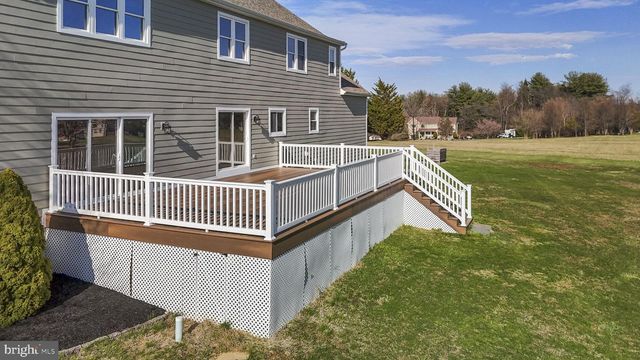 61 GREEN POND LN, Glenmoore, PA 19343