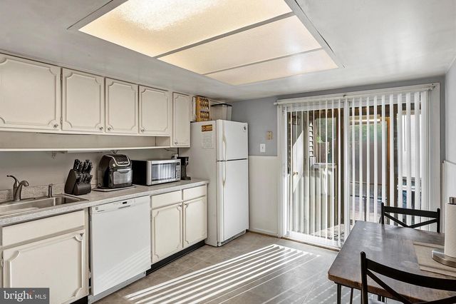 3402 MAPLE BLUFF LN, Bowie, MD 20715