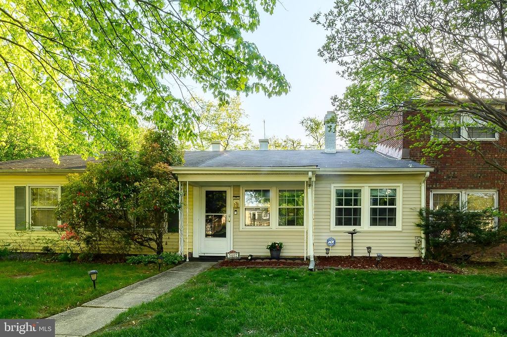 3402 MAPLE BLUFF LN, Bowie, MD 20715