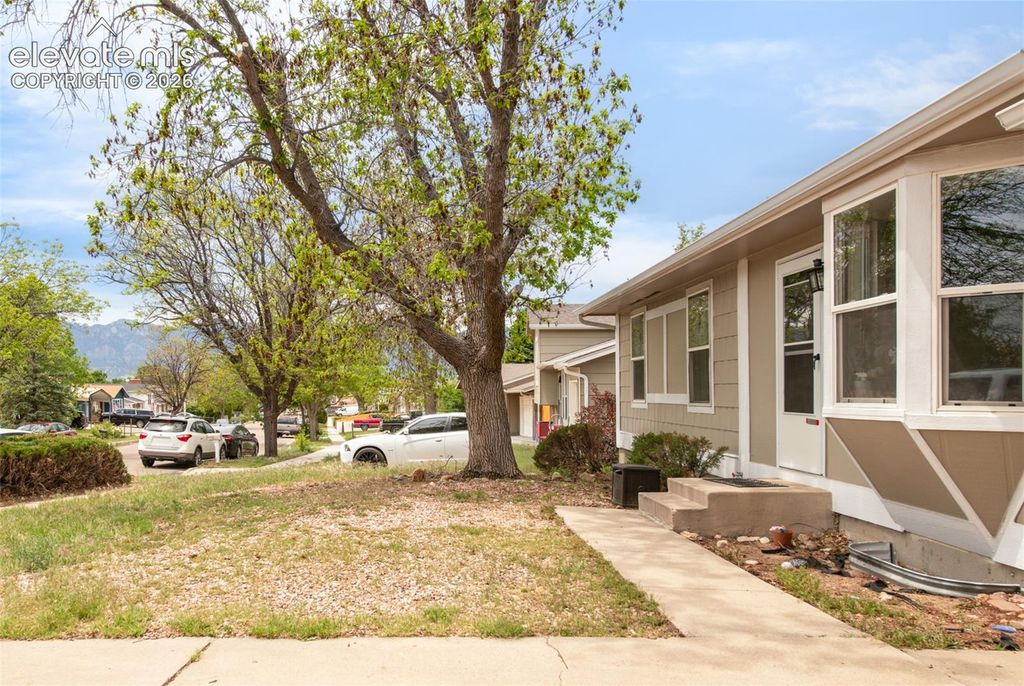 4518 N Wordsworth Circle, Colorado Springs, CO 80916 — photo 2