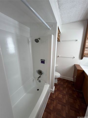 747 Amana Street 2112, Honolulu, HI 96814