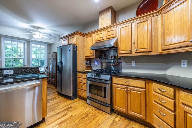 3300 Pierce Street, College Park, GA 30337