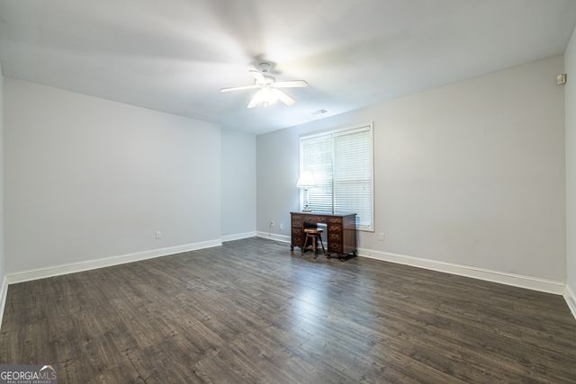 3300 Pierce Street, College Park, GA 30337