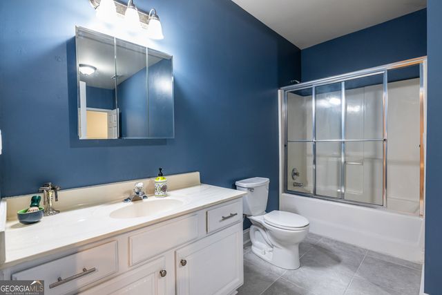 3300 Pierce Street, College Park, GA 30337