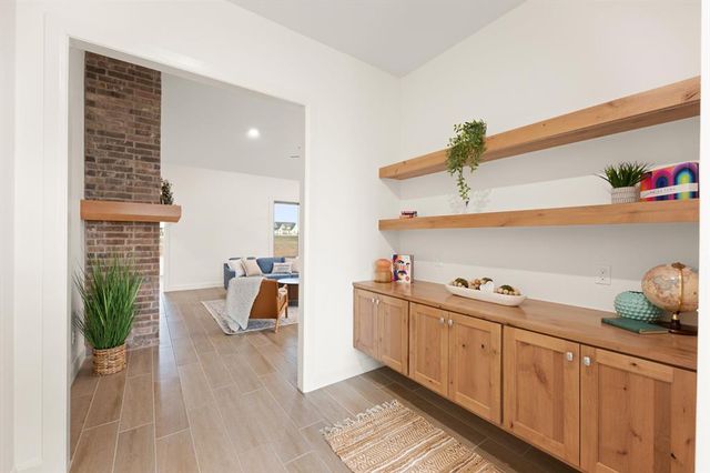 7530 Hawk Drive, Piedmont, OK 73078