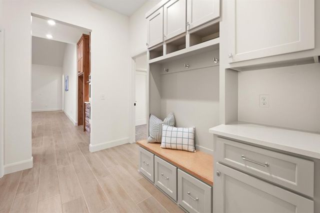 7530 Hawk Drive, Piedmont, OK 73078