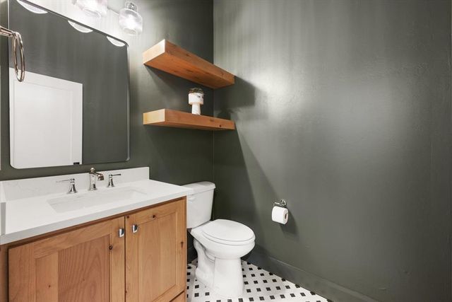 7530 Hawk Drive, Piedmont, OK 73078